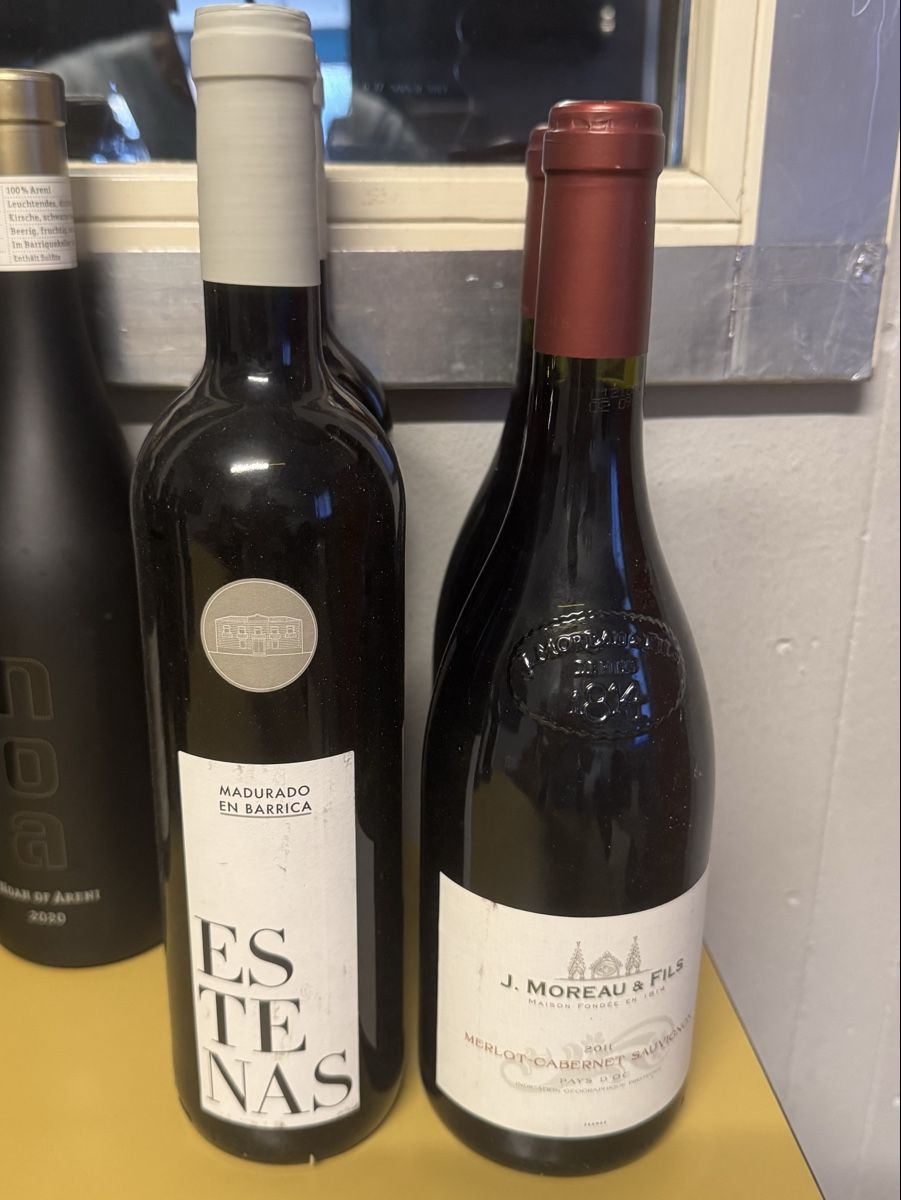 Vins: Lot Rotwein 19 stk.  – D'occasion à Schlieren par Freundlich02 6
