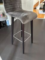Set aus Barhocker von Kare mit Bartisch von Ikea