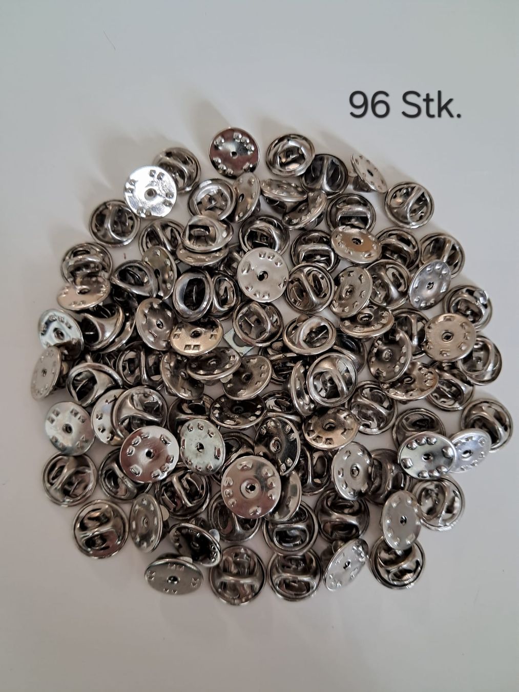Plaketten & Abzeichen: Pinstecker Gold und Silber – Gebraucht aus Weinfelden von shopping-island 1