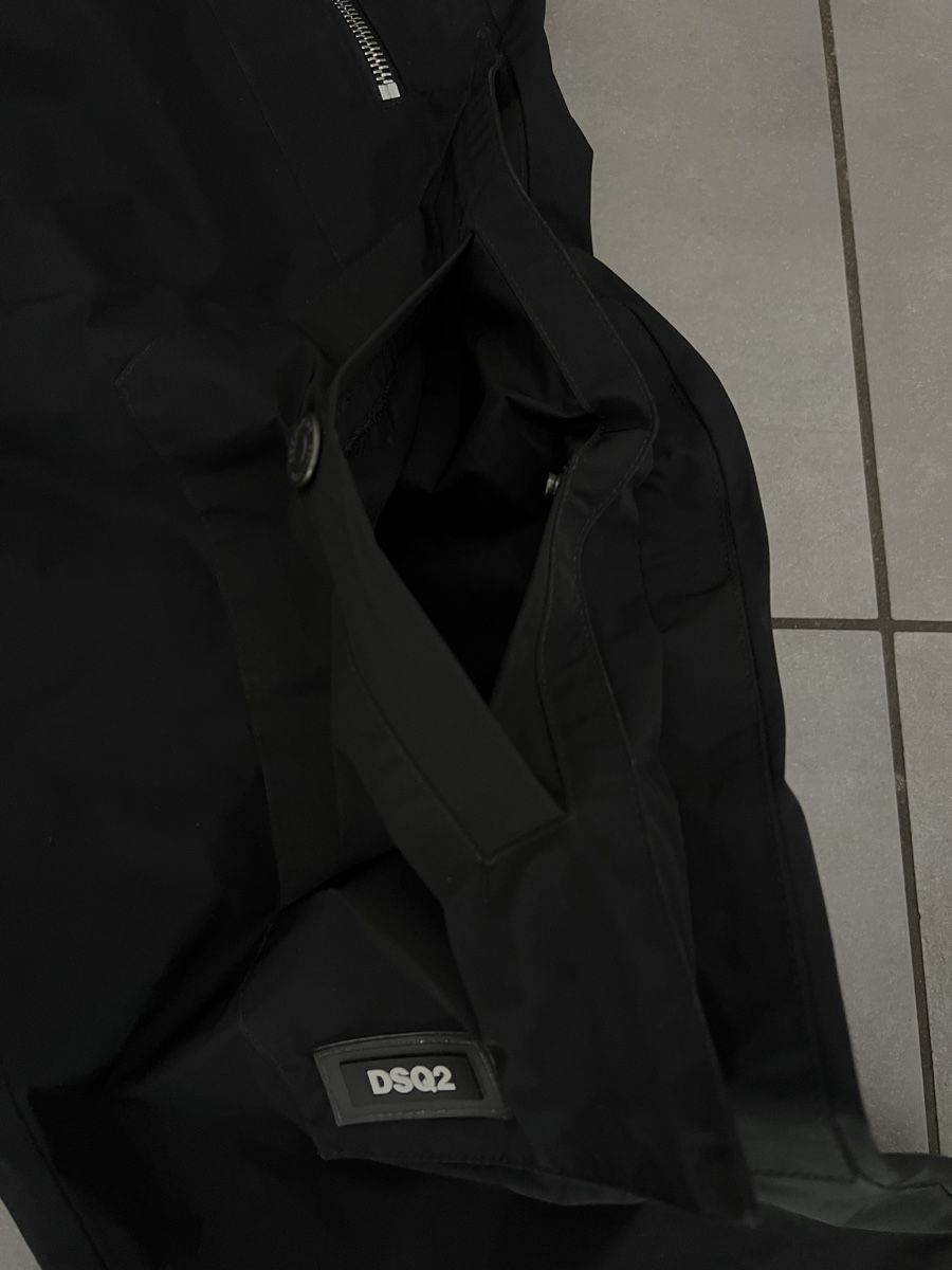 Dsquared2 Pantalons: Dsquared2 pantalone impermeabile uomo  – D'occasion à Mendrisio par fly_9wzx 9