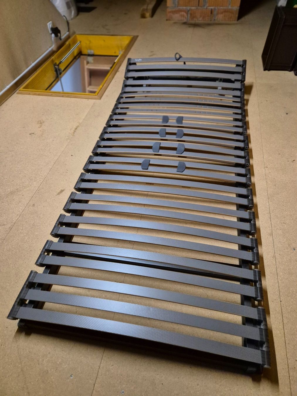 Reti a doghe: Einlegerahmen 90x200 – Usato da Biberist venduto da HKleeb 2