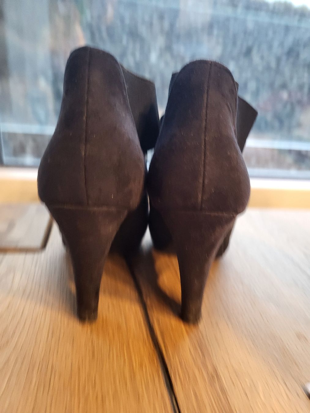Damenschuhe: Escarpins taille 37 – Gebraucht aus Ecuvillens von loloall 3