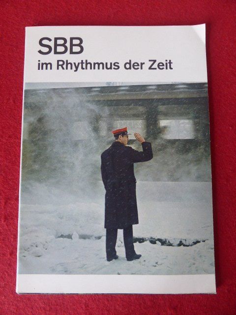 Libri: SBB im Rhytmus der Zeit Buch – Usato da Hitzkirch venduto da kleinerbaer01