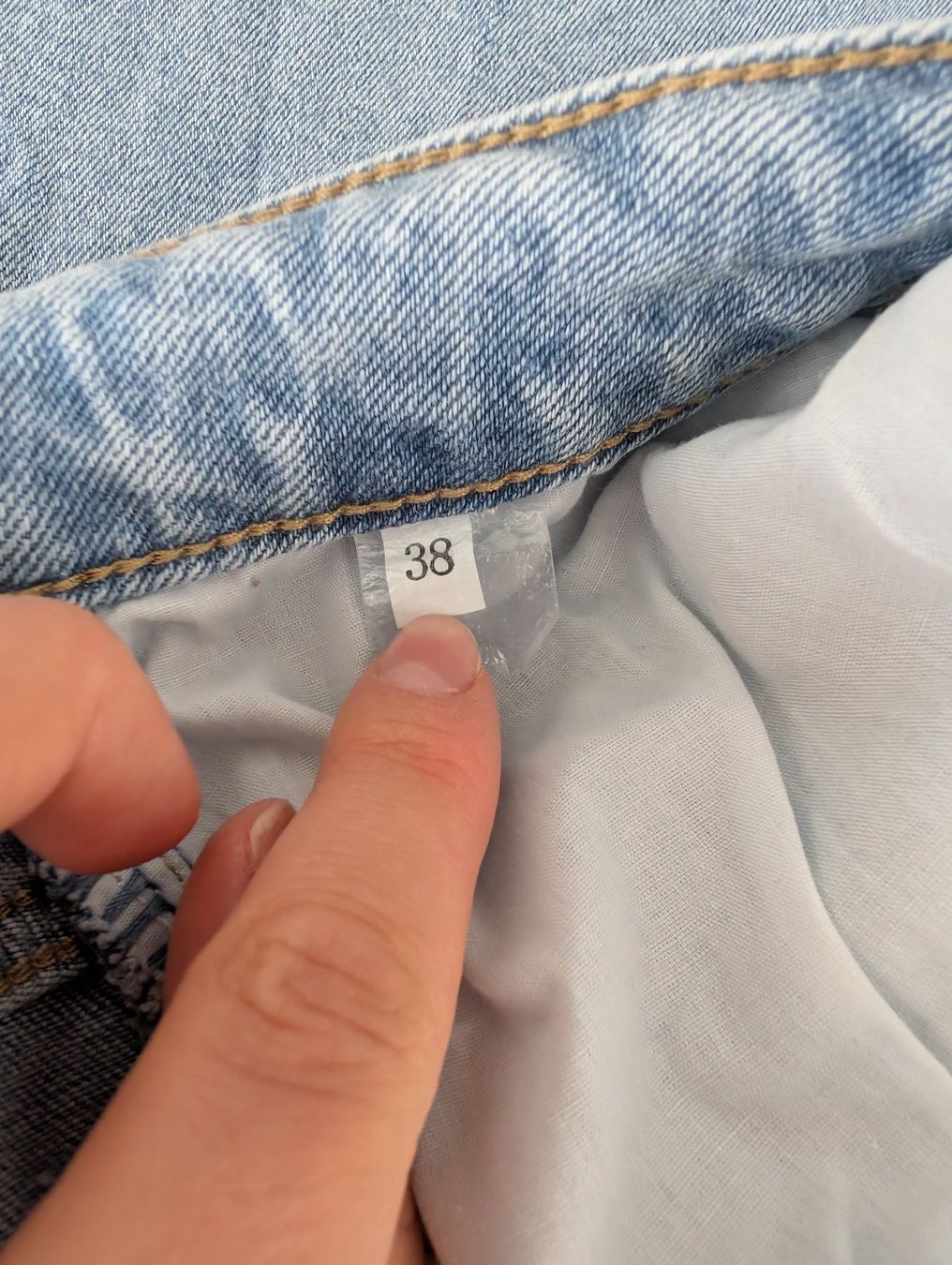 Jeans: Boyfriend Jeans Even&Odd hellblau Gr. 38 – Nuovo (secondo la descrizione) da Lachen SZ venduto da numberphile 4