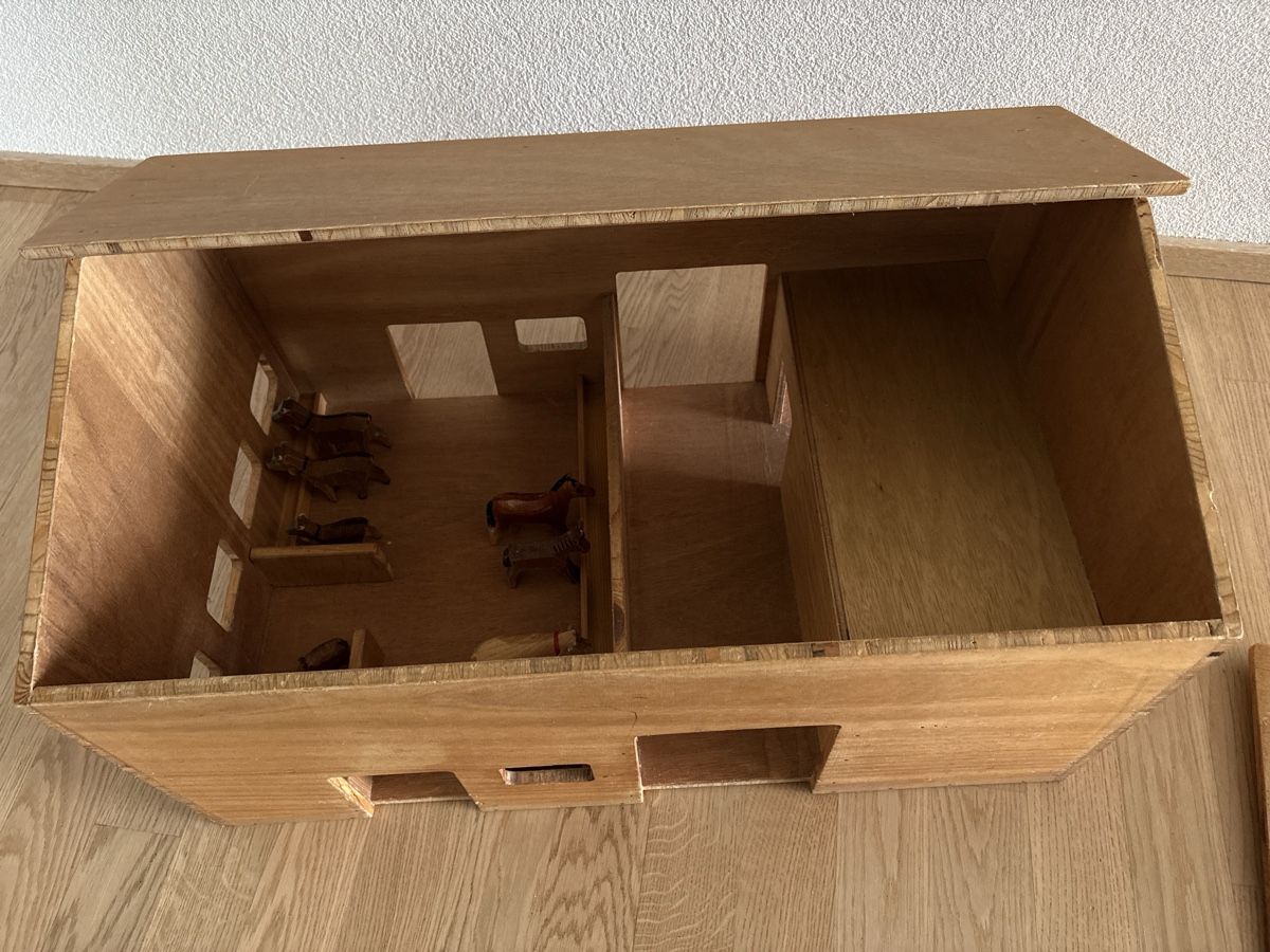 Giocattoli: Spielstall aus Holz – Usato da Winterthur venduto da sch_7qss 4