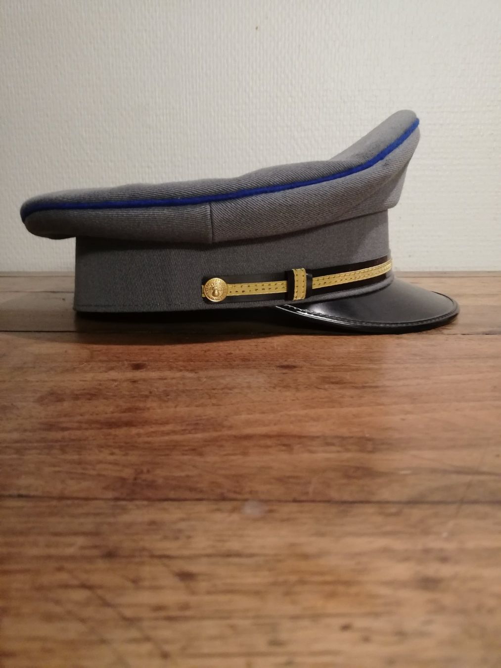 Uniformi: Gendarmerie Vaudoise – Usato da Romanel-sur-Lausanne venduto da A559JBB 2