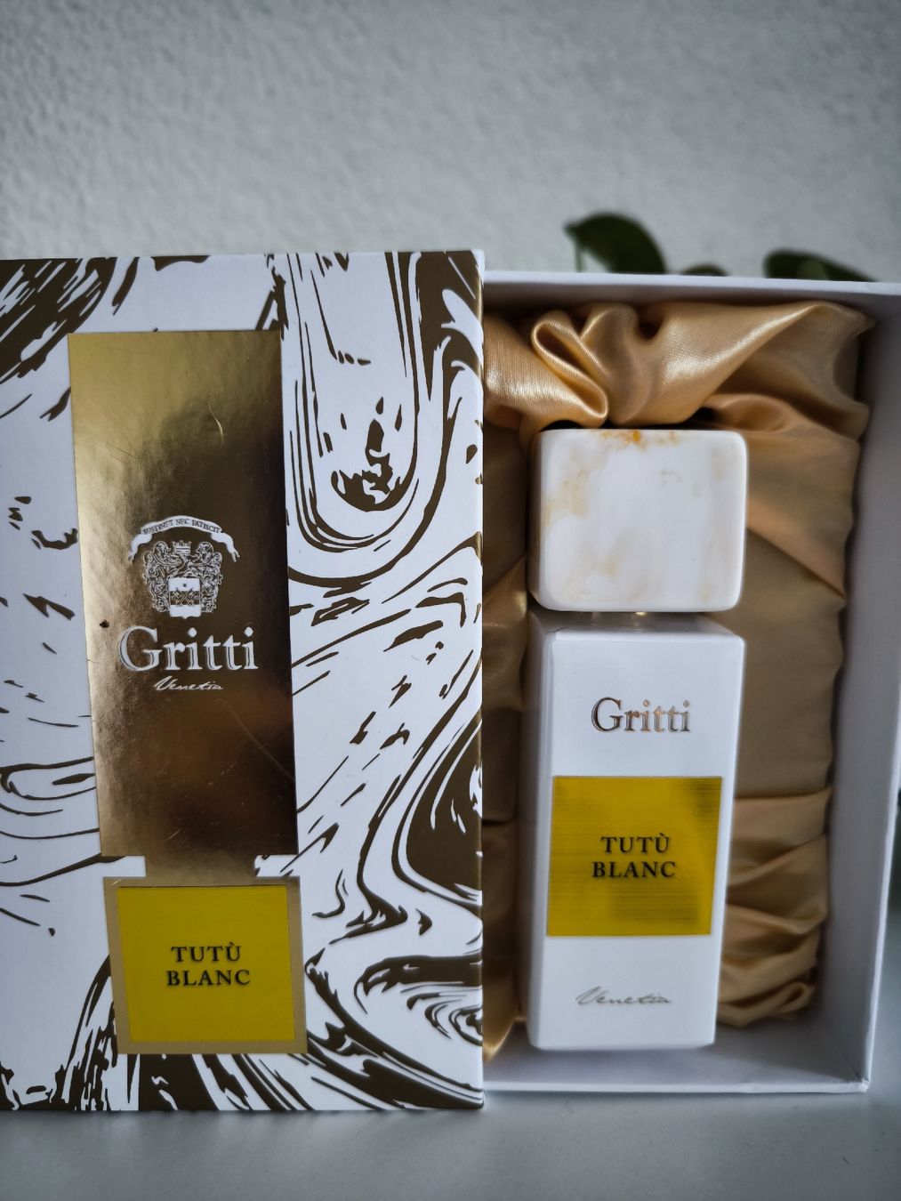 Profumi & Eau de Toilette: Gritti Tutu blanc 100 ml EDP  – Usato da Rickenbach-Sulz venduto da Krisztike