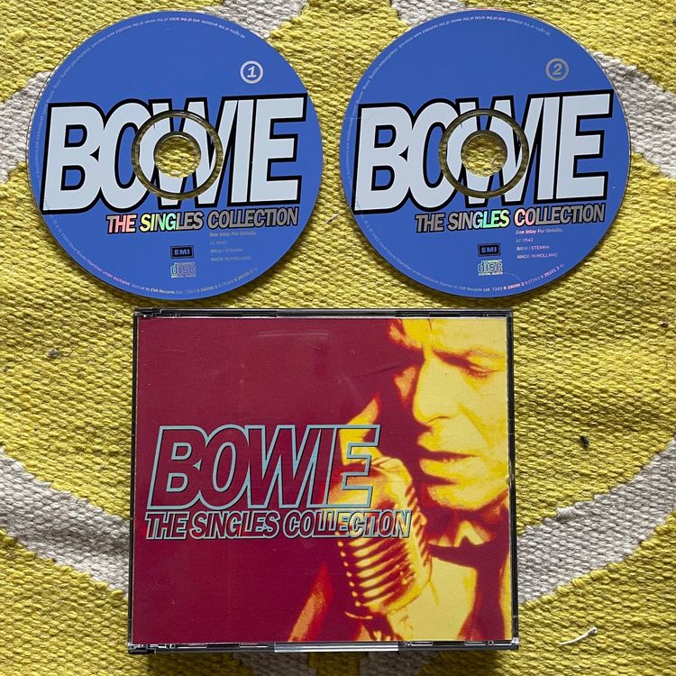 DAVID BOWIE-2CD THE SINGLES COLLECTION (Gebraucht) in Rorschacherberg ...