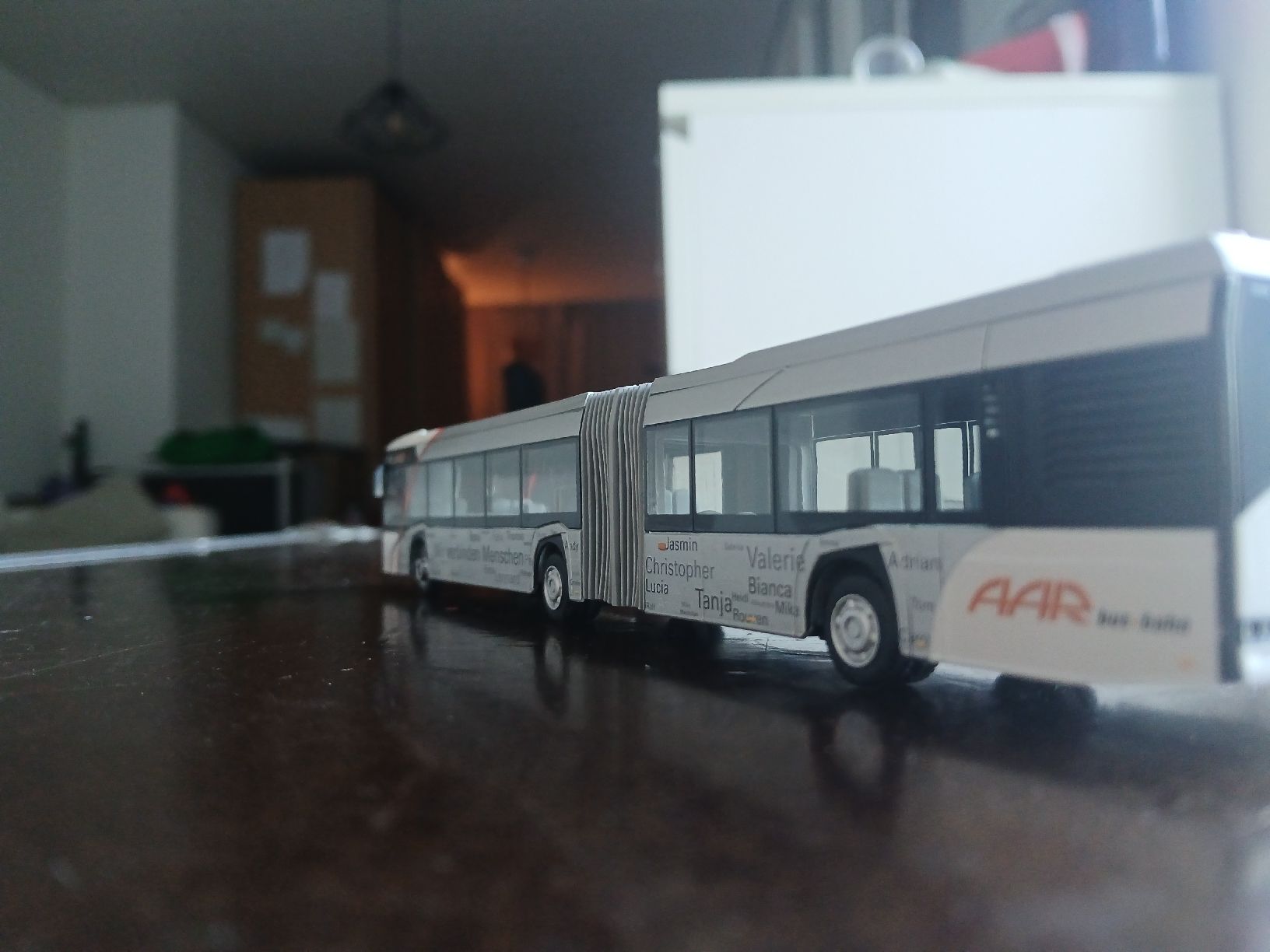 Rietze Modellini d'auto: H0 AAR Stadt Aarau Bus – Nuovo (secondo la descrizione) da Brügg BE venduto da Just_standing_here 3