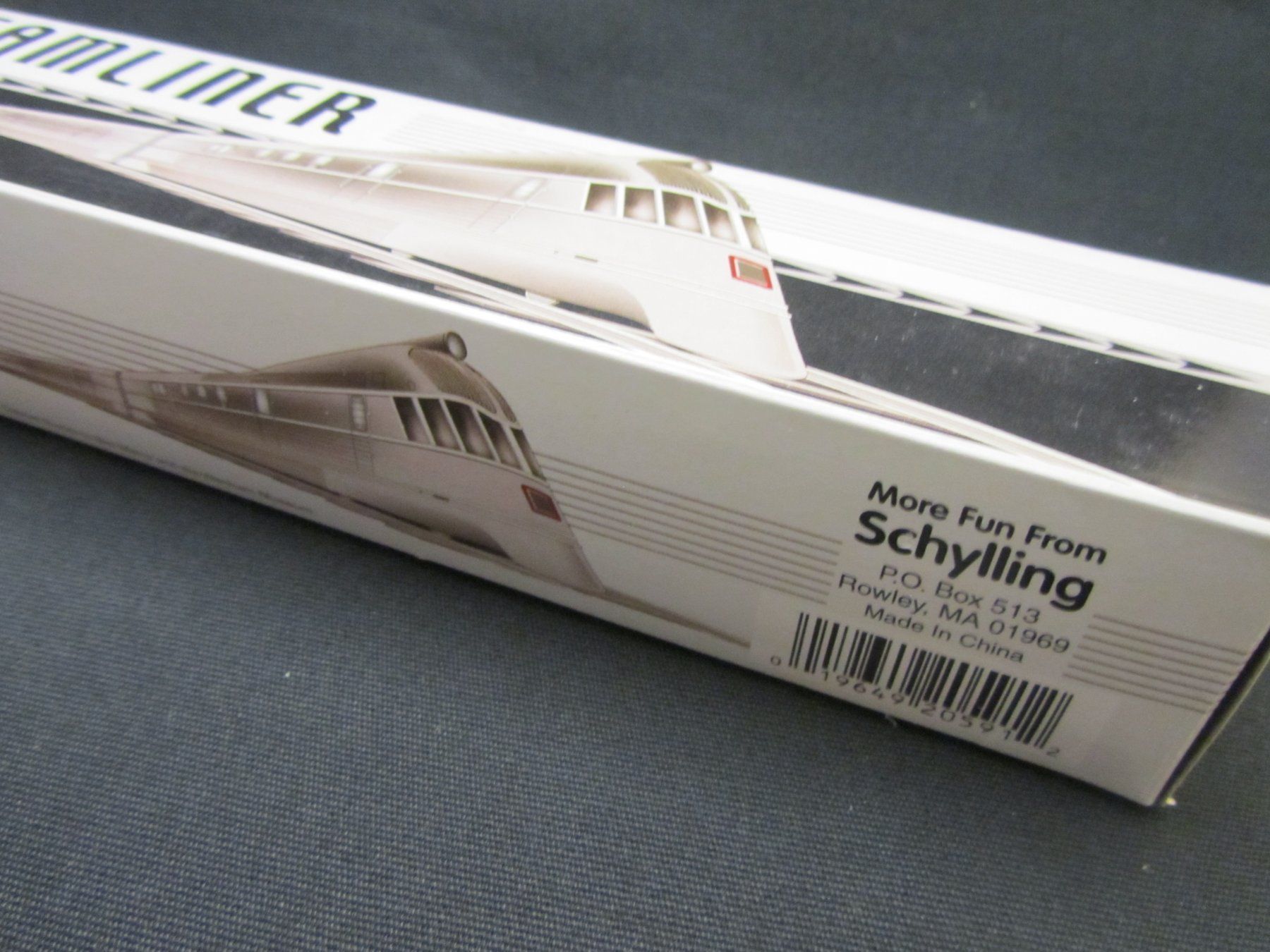 Jouets: Streamliner SCHYLLING – Neuf avec emballage d'origine à Basel par spinne02 6