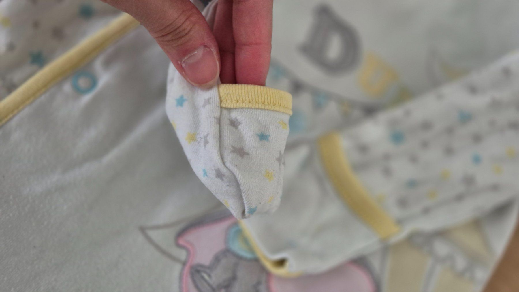 Lotti & Set di vestiti: Strampler und Hose mit Dumbo Motiven, Gr. 62 – Usato da Ettenhausen TG venduto da Melanie_K. 1