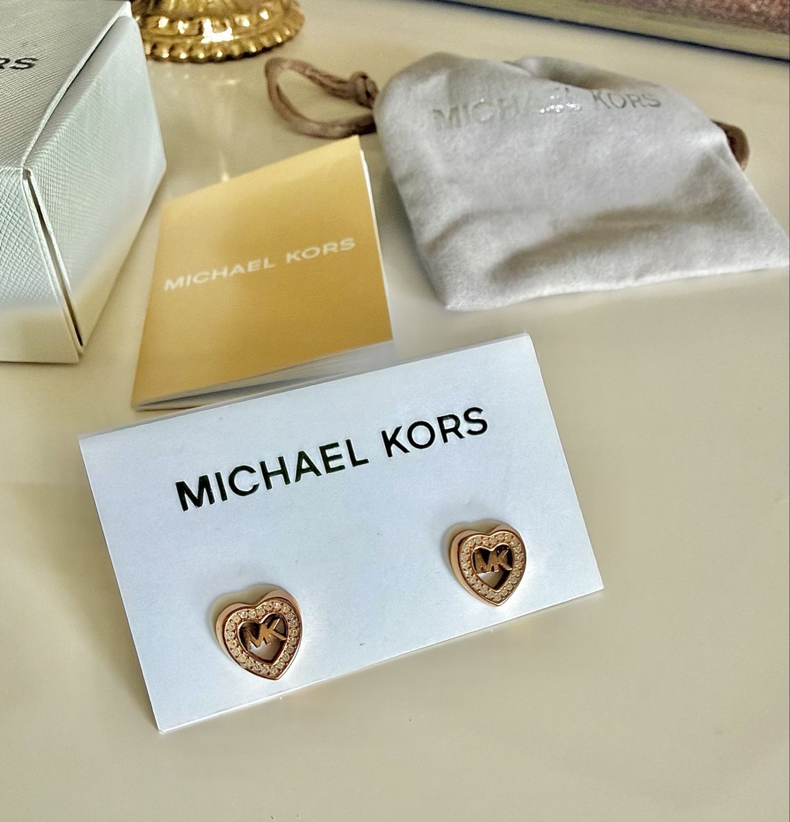 Michael Kors Orecchini pendenti & Orecchini a lobo: MICHAEL KORS Ohrringe Roségold neu – Nuovo e nell'imballaggio originale da Bonstetten venduto da AngelaF23 1