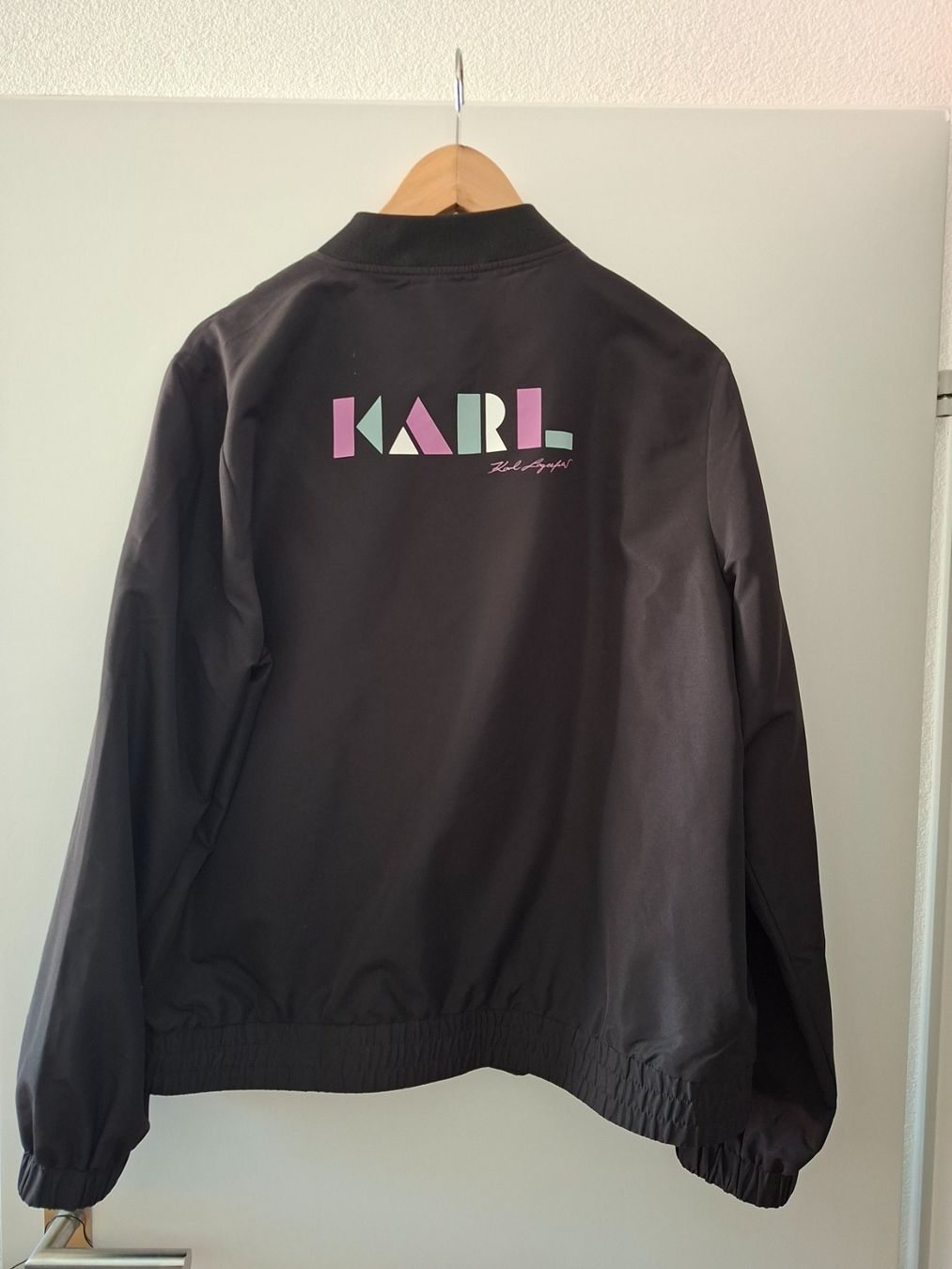 Karl Lagerfeld Jacken: Jacke /Blouson – Gebraucht aus St.Gallen von BySadie