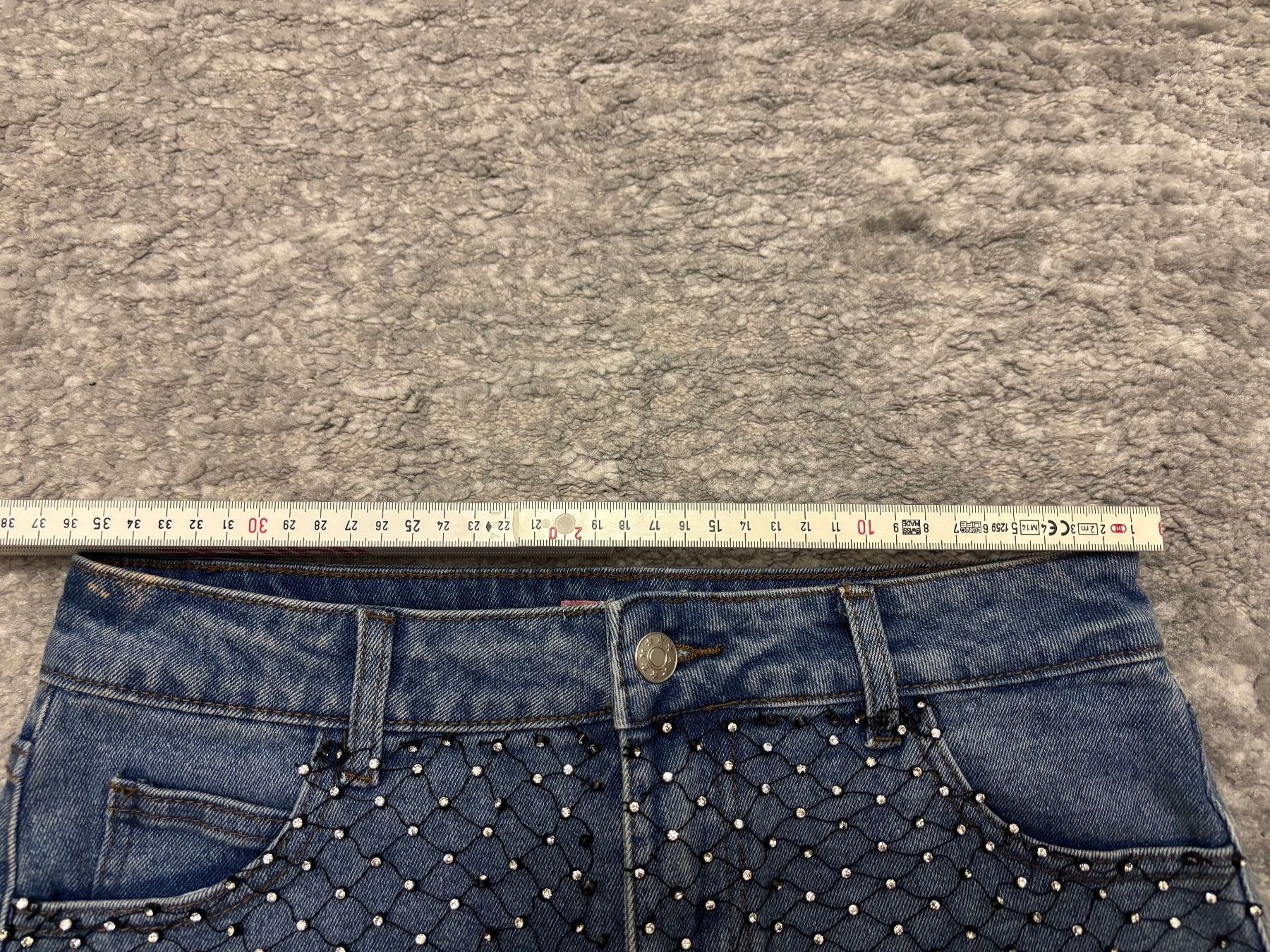 Röcke: Jeansrock mit Strass-Netz, Gr. M – Neu (gemäss Beschreibung) aus Klingnau von Tiara2023 1