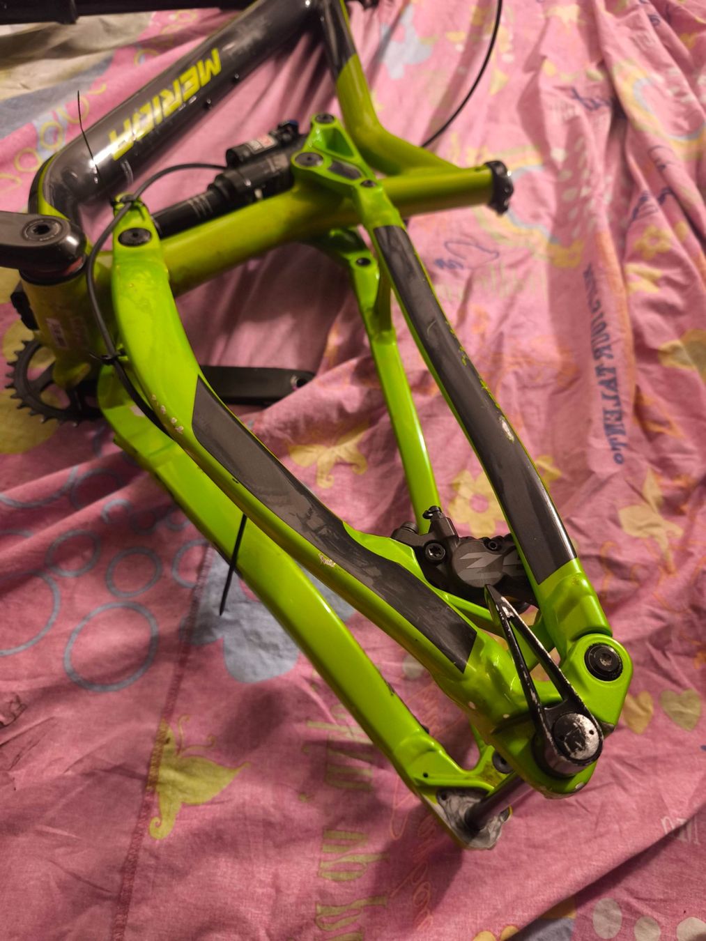 Merida Biciclette: Merida High-End Carbon Mountainbike-Rahmen – Usato da Winterthur venduto da Olaf4weiss 4