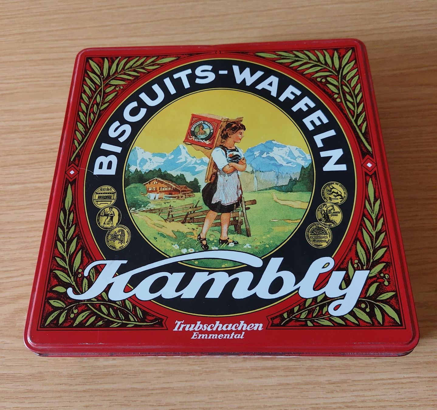 Tutte le decorazioni: Kambly Dose  - Vintage (leer) – Usato da Urtenen-Schönbühl venduto da Kahru