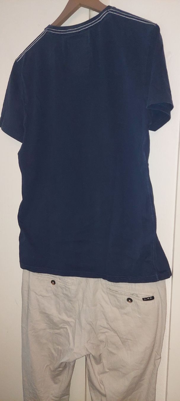 Superdry Lotti di vestiti: SUPERDRY TSHIRT L SET plus Pantalon 52 offert L – Usato da Orpund venduto da Biennerome 7