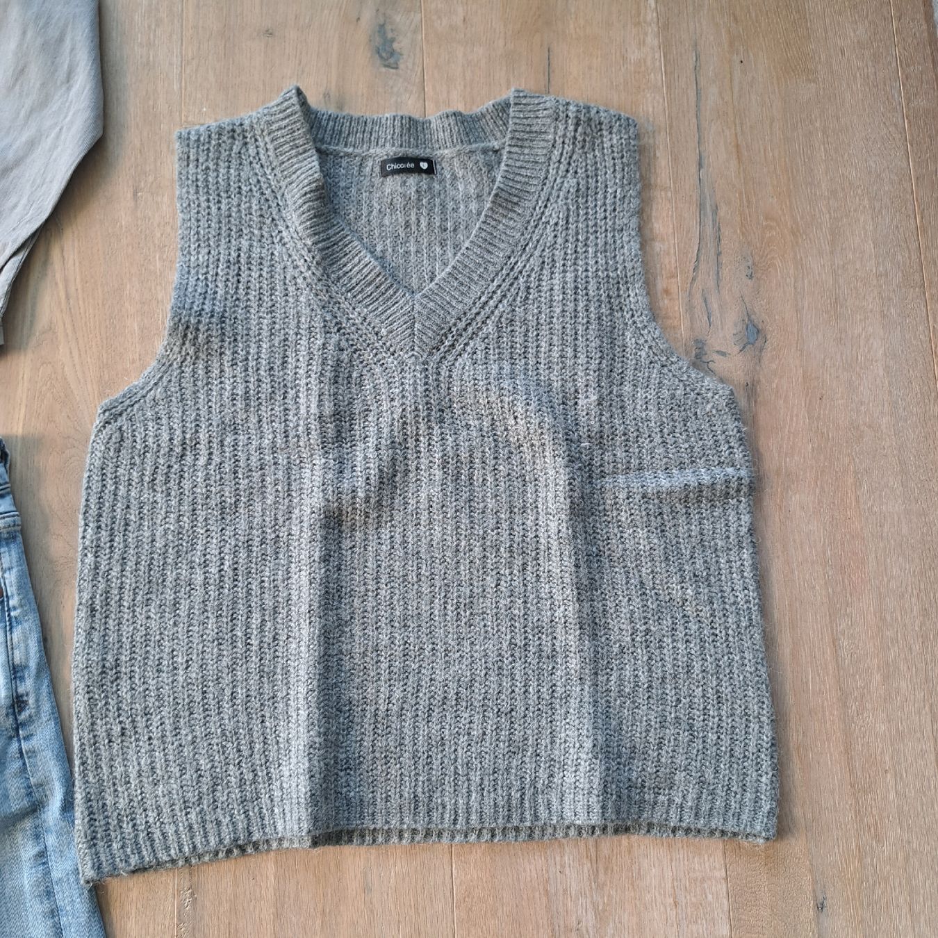 Lotti di vestiti: Kleiderset: Jeans, Bluse, Oberteil, Strickweste Gr.M – Usato da Kriegstetten venduto da Jakasi 5