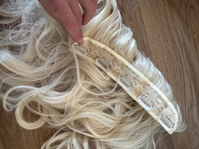 Parrucche: Kunsthaar Clip Extensions Platin blond 613 – Nuovo (secondo la descrizione) da Opfikon venduto da onlineschweiz 1