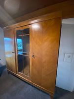 Antiker Kleiderschrank mit Glastür, Vintage 1793