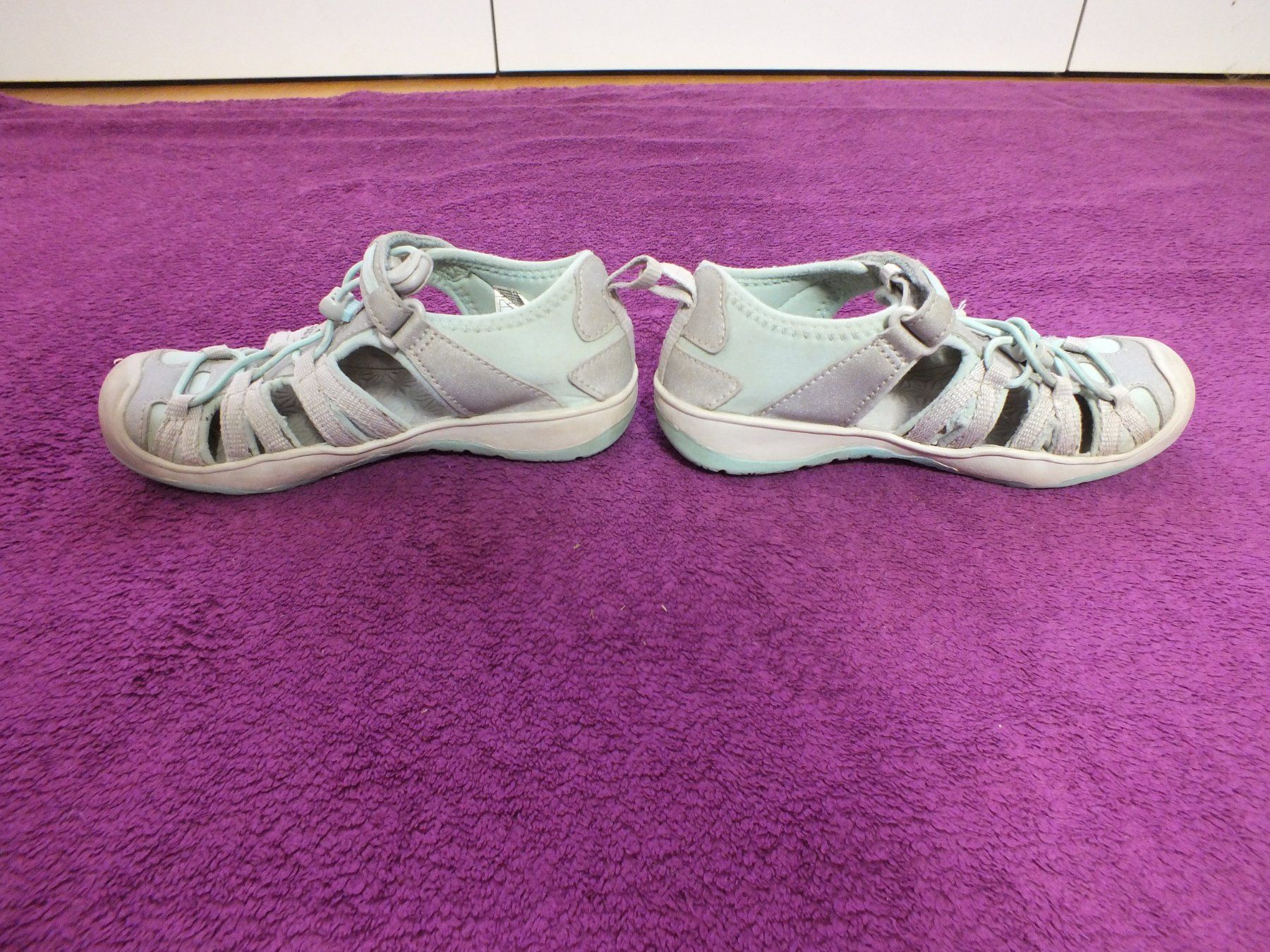 Keen Scarpe per ragazzi: Keen Wanderschuhe/-Sandalen Gr.30 – Usato da Müllheim Dorf venduto da Seeeule01 5