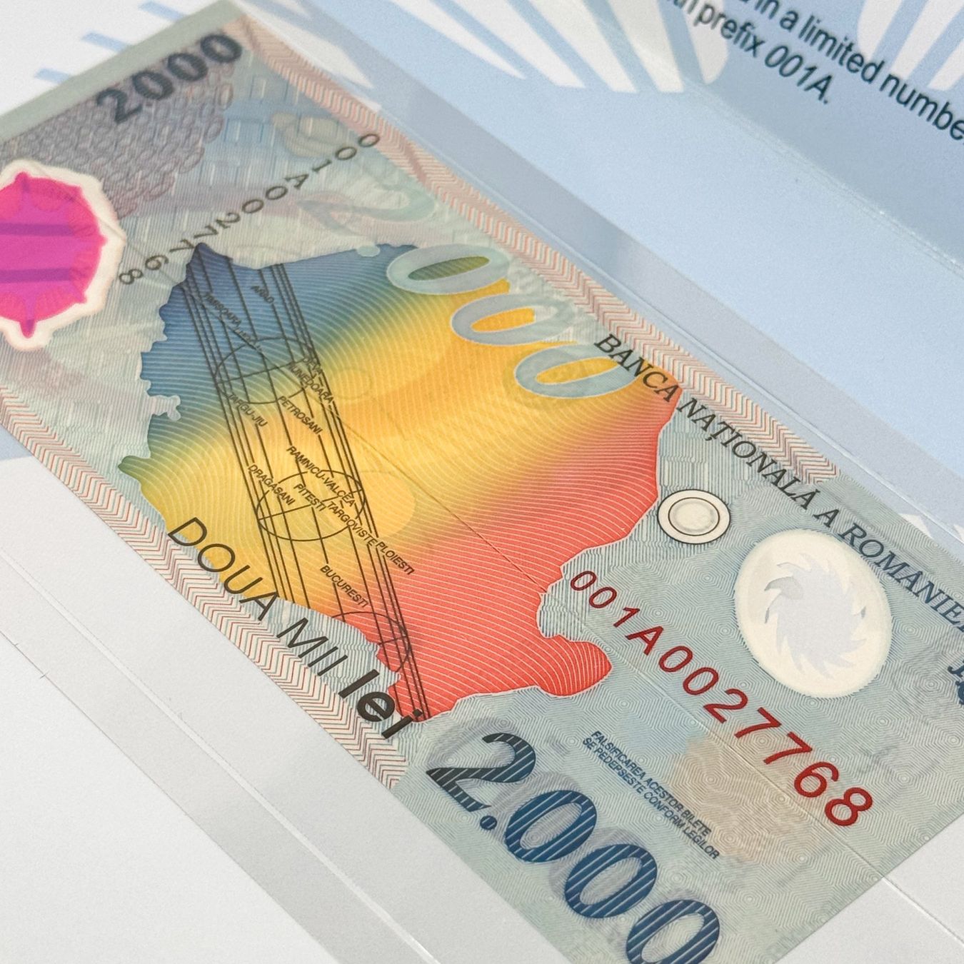 Banconote: Collector : Billet Roumanie 2000 Lei Eclipse Solaire de 1999 – Nuovo e nell'imballaggio originale da Estavayer-le-Lac venduto da Famille_Sympathique 4