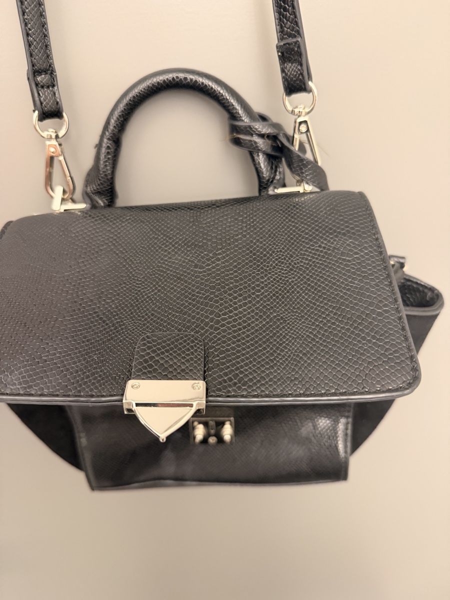Hallhuber Taschen für Damen: Hallhuber Tasche – Gebraucht aus Küsnacht ZH von car_s7vs 2