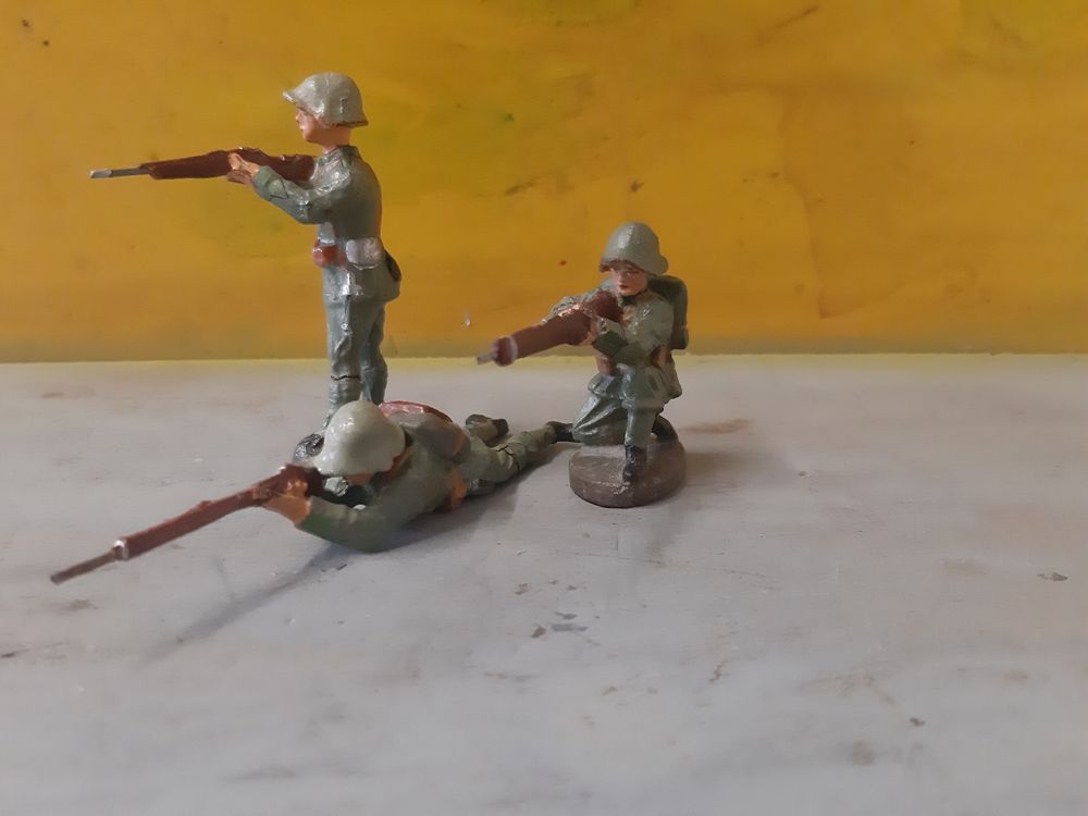 Carabiniers suisses Elastolin 3