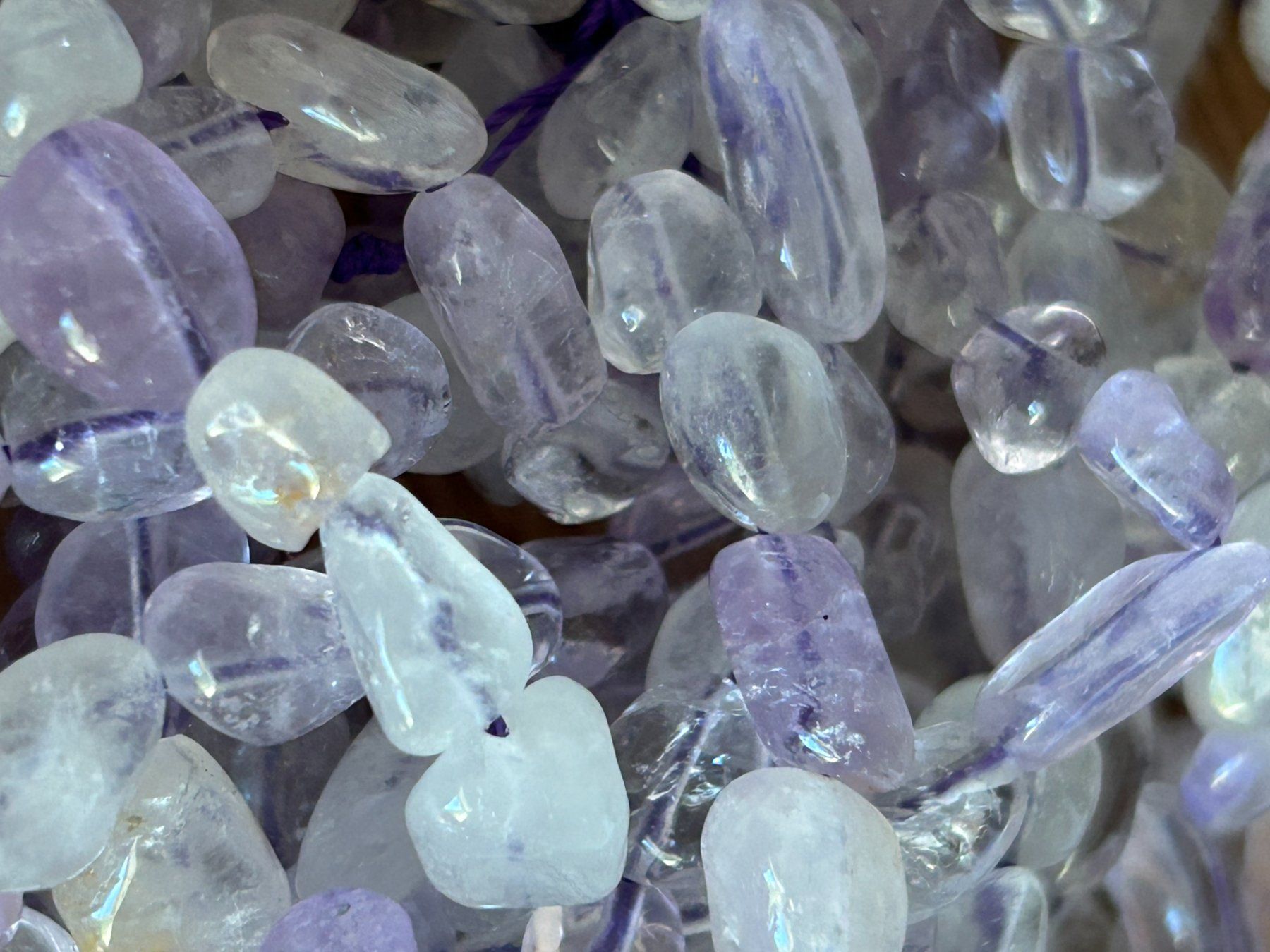 Pietre preziose: Strang echte light Amethyst Nuggets 6-8 mm – Nuovo e nell'imballaggio originale da Niederrohrdorf venduto da Ytobi 2