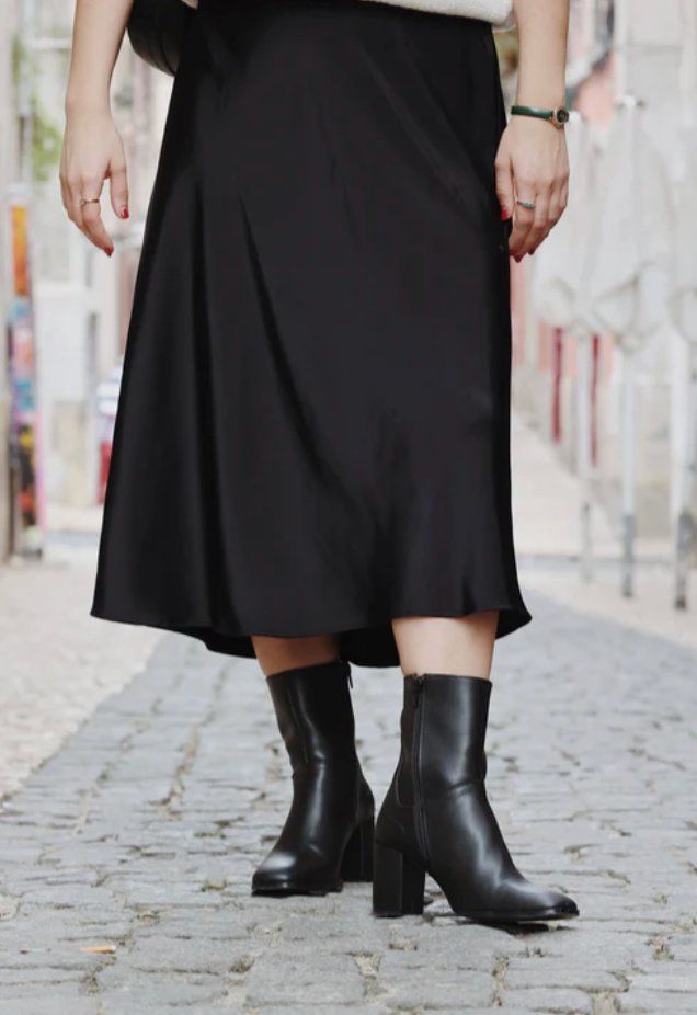 Scarpe da donna: Vegane Stiefelette von NAE Gr. 40 – Nuovo e nell'imballaggio originale da Winterthur venduto da mirlitirli 7