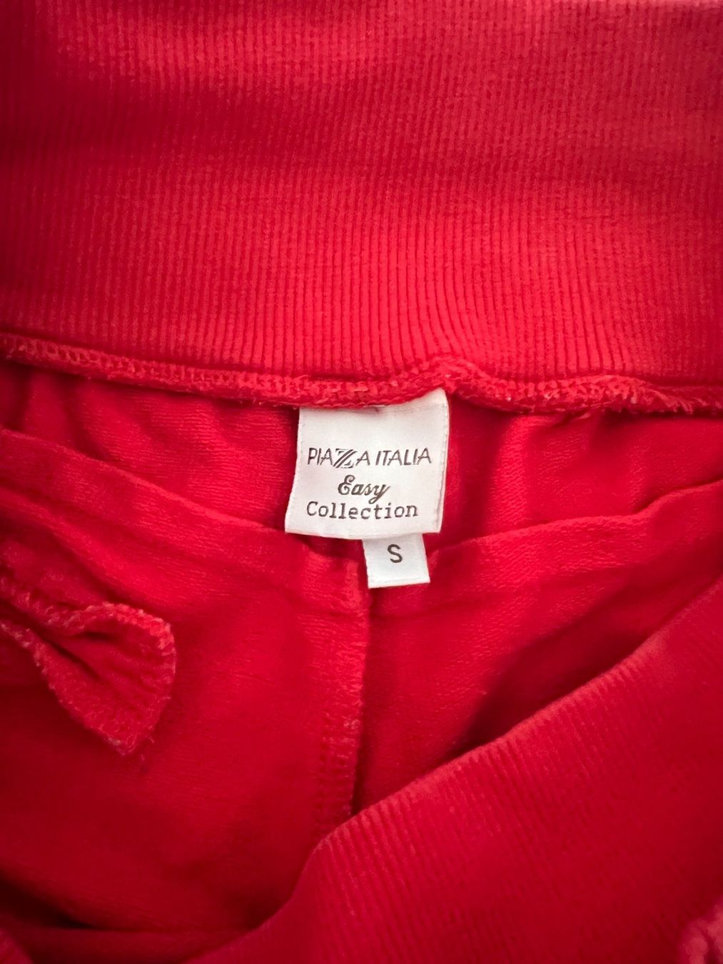 Pantaloni: Pantaloncino rosso donna – Usato da Bôle venduto da dany2021 2