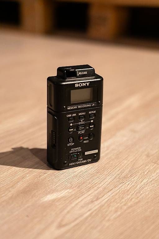 Sony Enregistreurs: Sony HVR-MRC1 Compact Flash Recorder – D'occasion à Bolligen par gla_yt5h