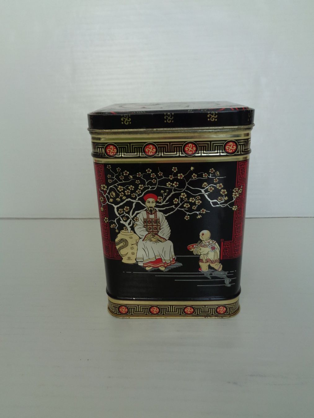 Barattoli: Tee-Blechdose 60er Jahre - Container Made in England – Usato da Chur venduto da omonia 1
