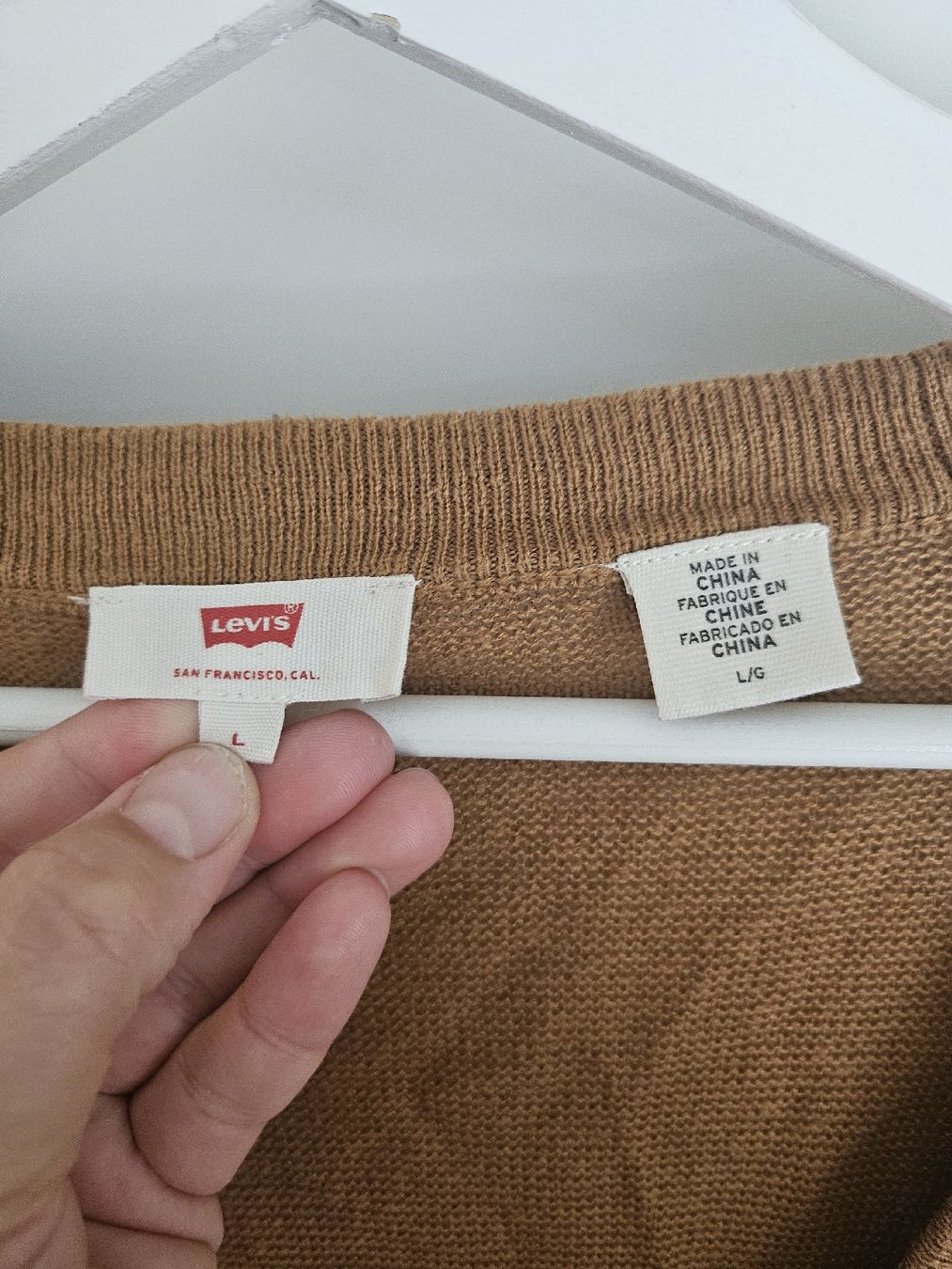 Levi's Vestes: leichter Cardigan Levis gr.L ocker – D'occasion à Allschwil par na.wi.90 2