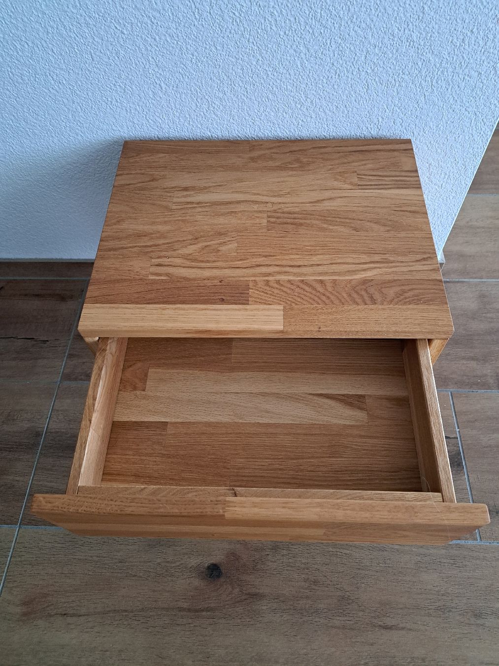 Nachttische: CARA Nachttisch – Neu (gemäss Beschreibung) aus Obfelden von ste_l29w 1