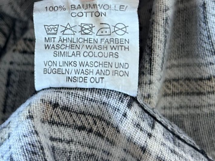 Carhartt Camicie: Worker Shirt – Usato da St. Gallen venduto da look-twice 4