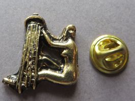 PIN, STERNZEICHEN JUNGFRAU VIRGO 3D, FRAU