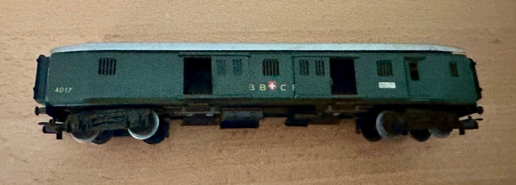 Märklin Modellini di ferrovie: Märklin SBB Blechwagen Gepäckwagen – Usato da Oftringen venduto da ib.85 1