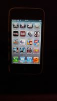 iPhone 3GS blanc 16 Go bon état 32 jeux fonctionnel