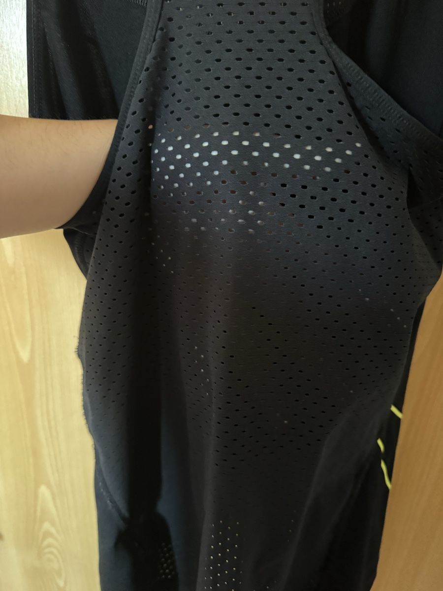 Nike Top: Nike Sportoberteil schwarz Grösse M – Nuovo (secondo la descrizione) da Ins venduto da maximal_30CHF 4