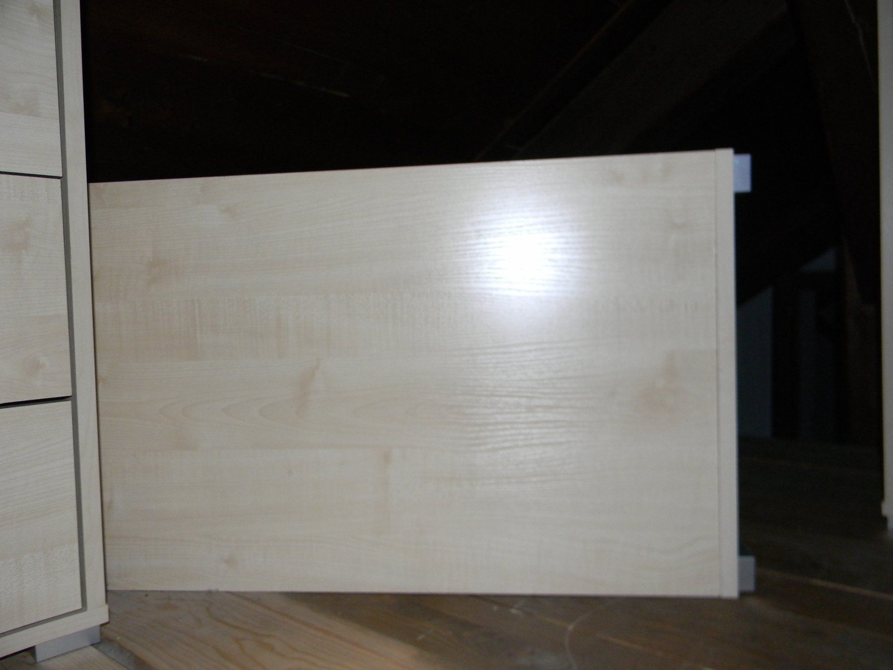 Conforama Cassettiere: 2 commodes en bois clair, 4 tiroirs chacune – Nuovo (secondo la descrizione) da Bournens venduto da monique048 3