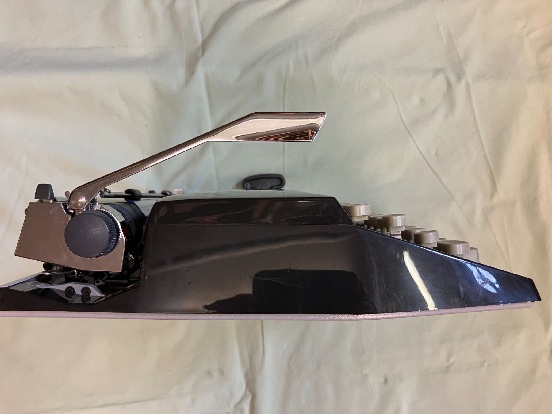 Triumph Machines à écrire: SCHREIBMASCHINE TRIUMPH TIPPA – D'occasion à Hombrechtikon par rennurb5 1