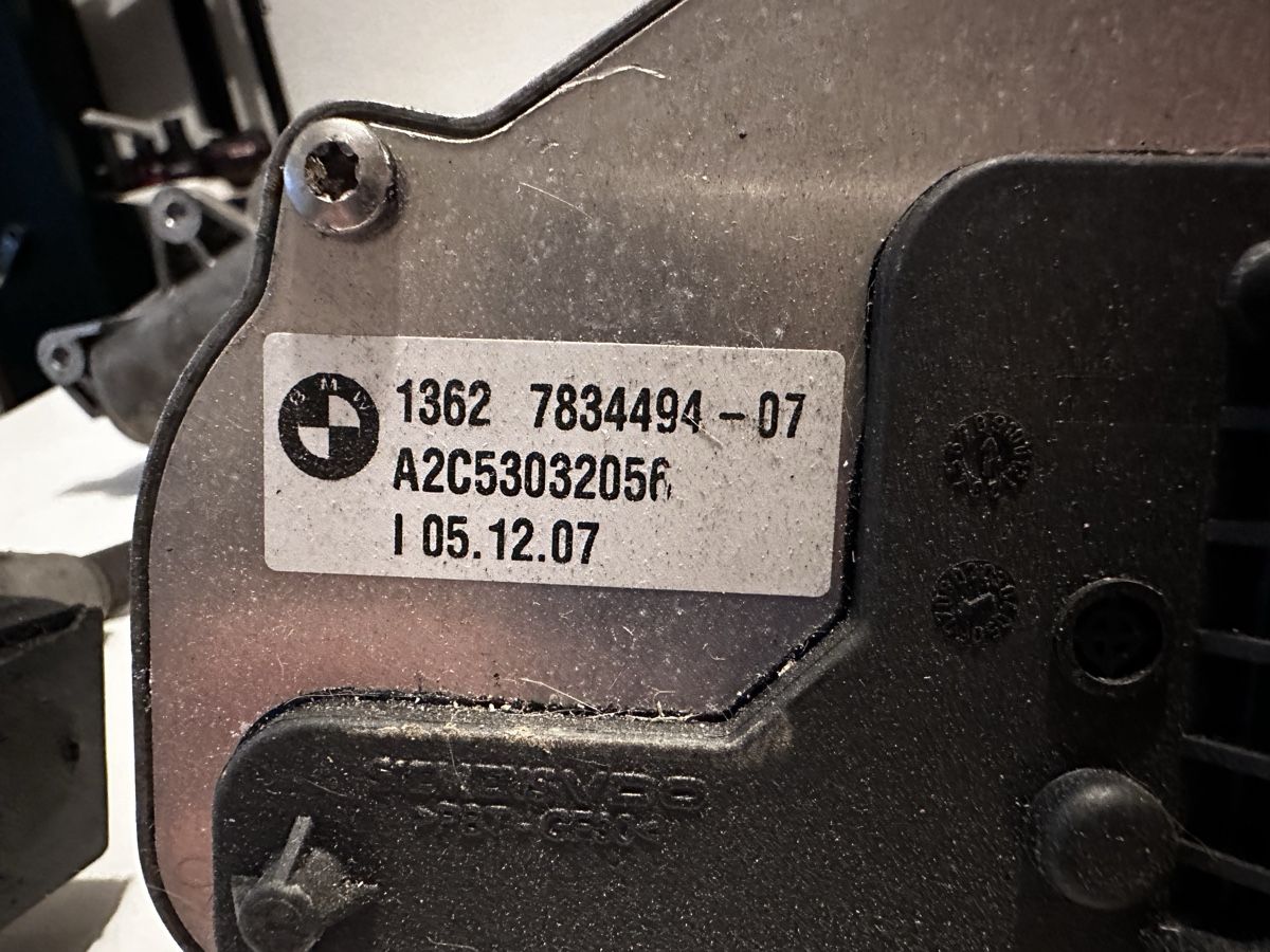 BMW Alle Autoersatzteile: Moteur électrique papillons m3 e92 e90 e93 – Gebraucht aus Versoix von ukt_vp7v 3