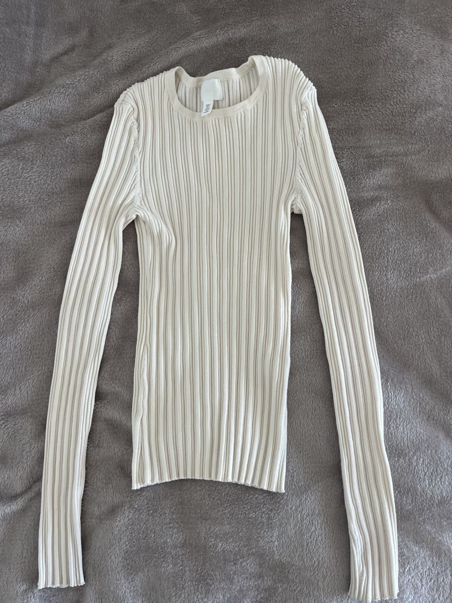 H&M Maglioni & Felpe: Pull crème – Usato da Neuchâtel venduto da Ariane_vn00