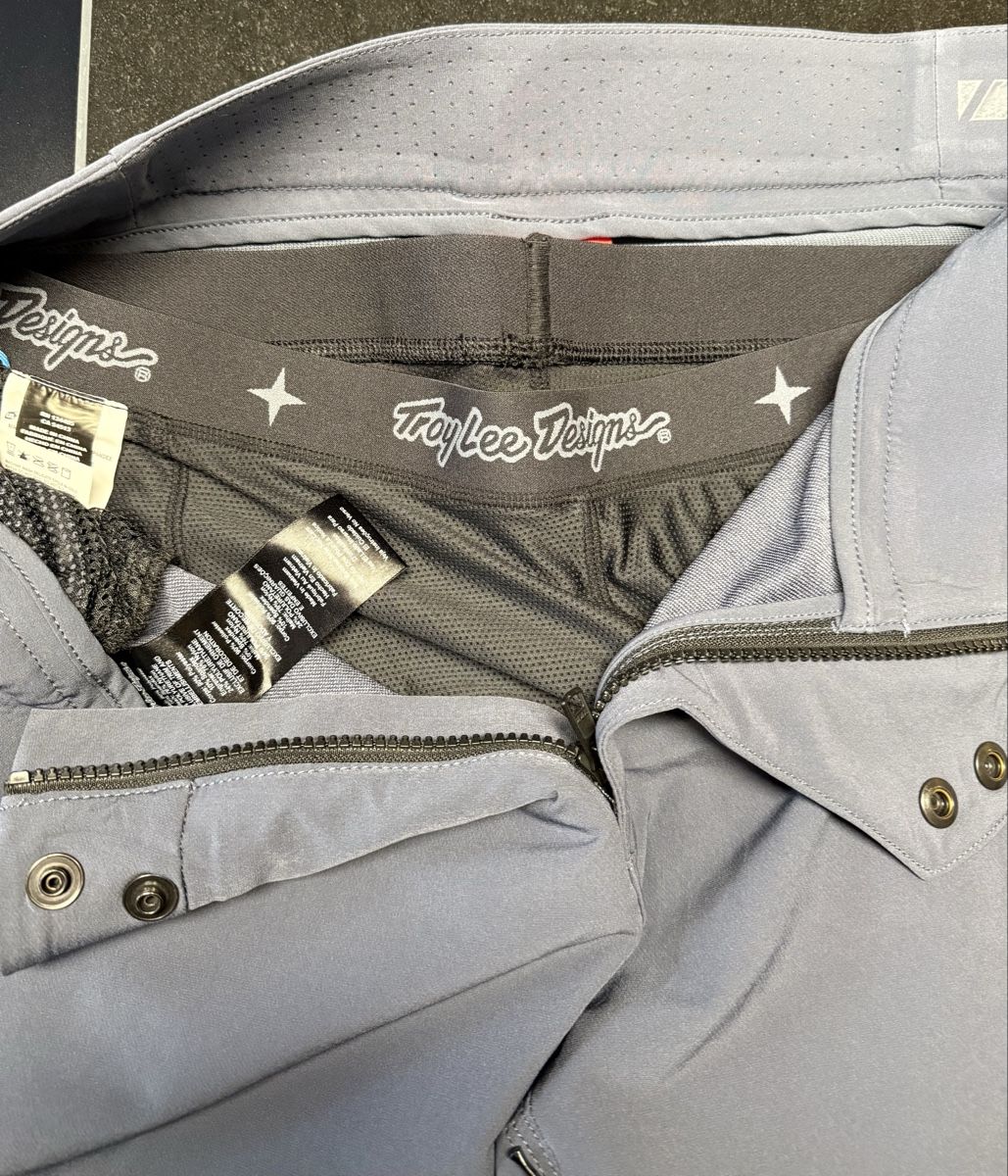 Troy Lee Pantaloni: TROY LEE DESIGNS RUCKUS 36 – Usato da Grächen venduto da Range725 2