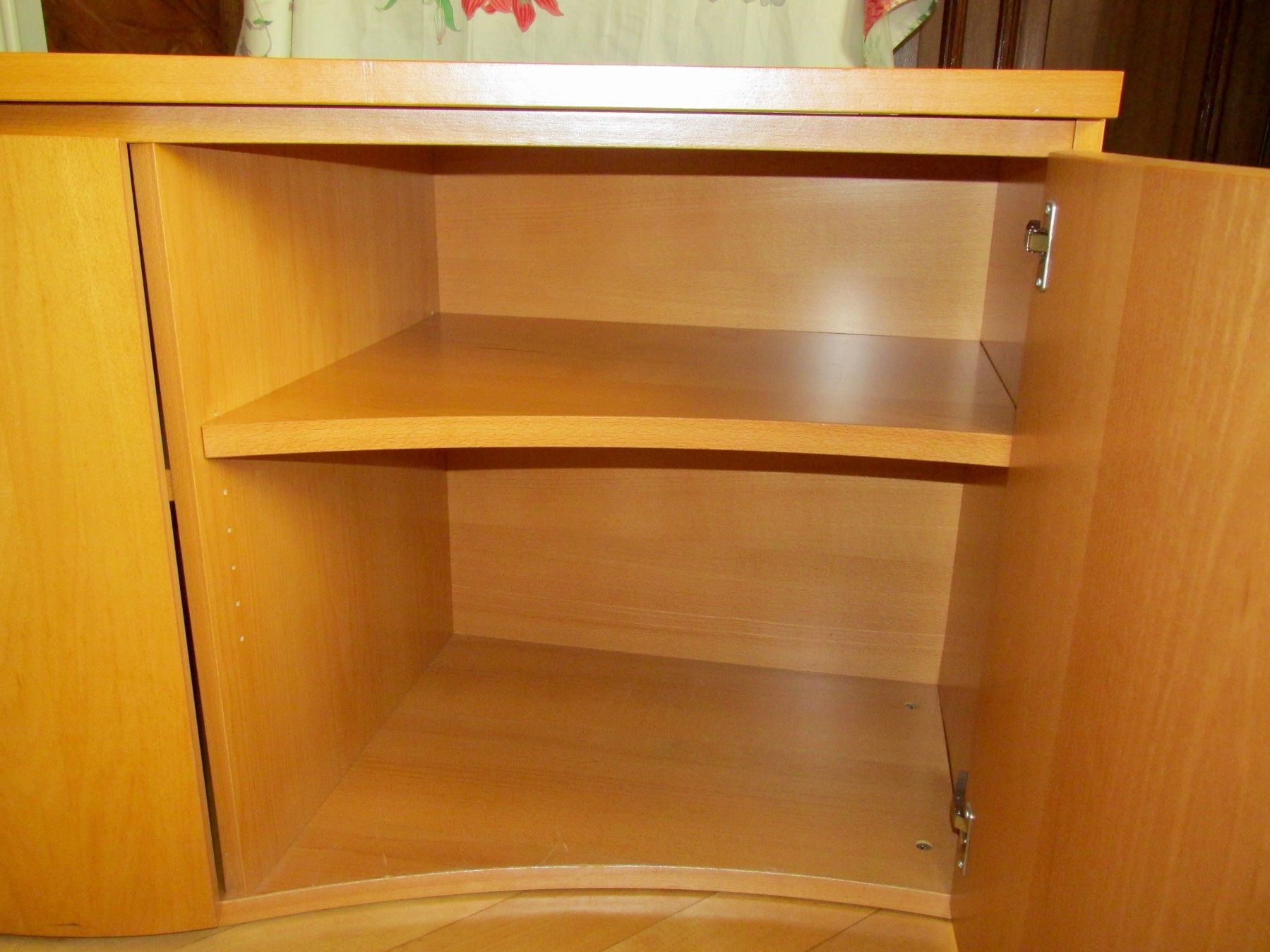 Kommoden: Sideboard / Kommode aus Holz – Gebraucht aus Winterthur von mat_q5d5 1