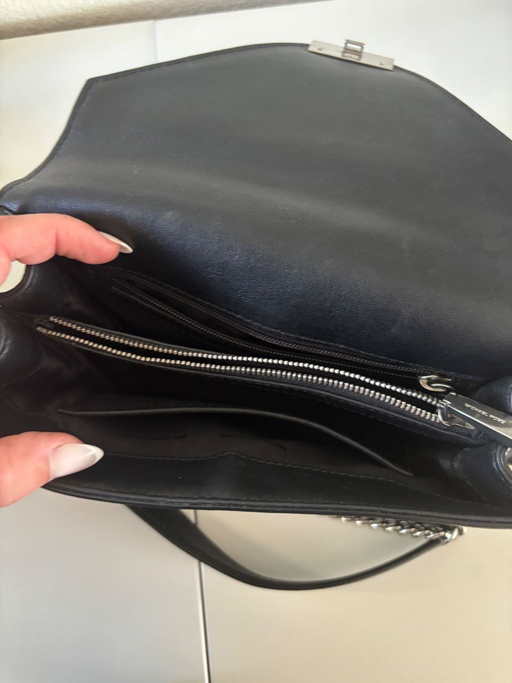 Michael Kors Borse da donna: Schwarze Michael Kors Handtasche – Usato da Zürich venduto da sim.one00 2