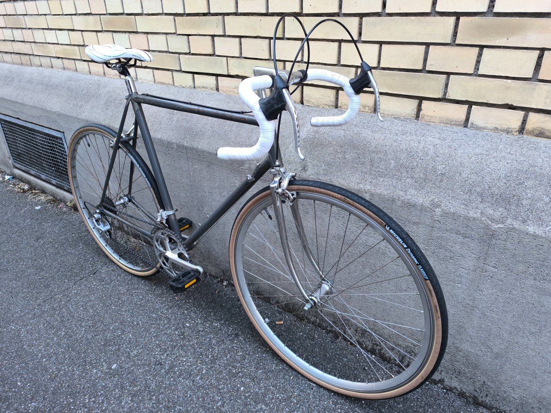 Biciclette: Vintage Velo Rennvelo Schweizer Fabrikat – Usato da Zürich venduto da BGVintageCycles8005 1