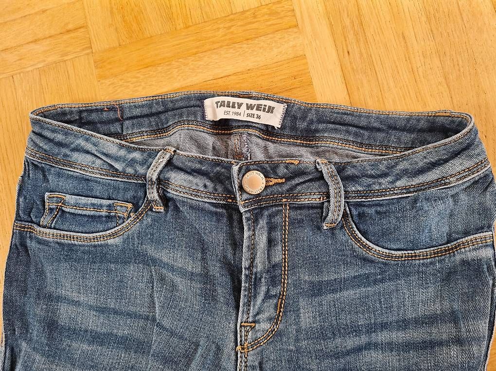 Jeans: Damen Jeans Gr. 36 – D'occasion à La Heutte par tau_5vvl 1