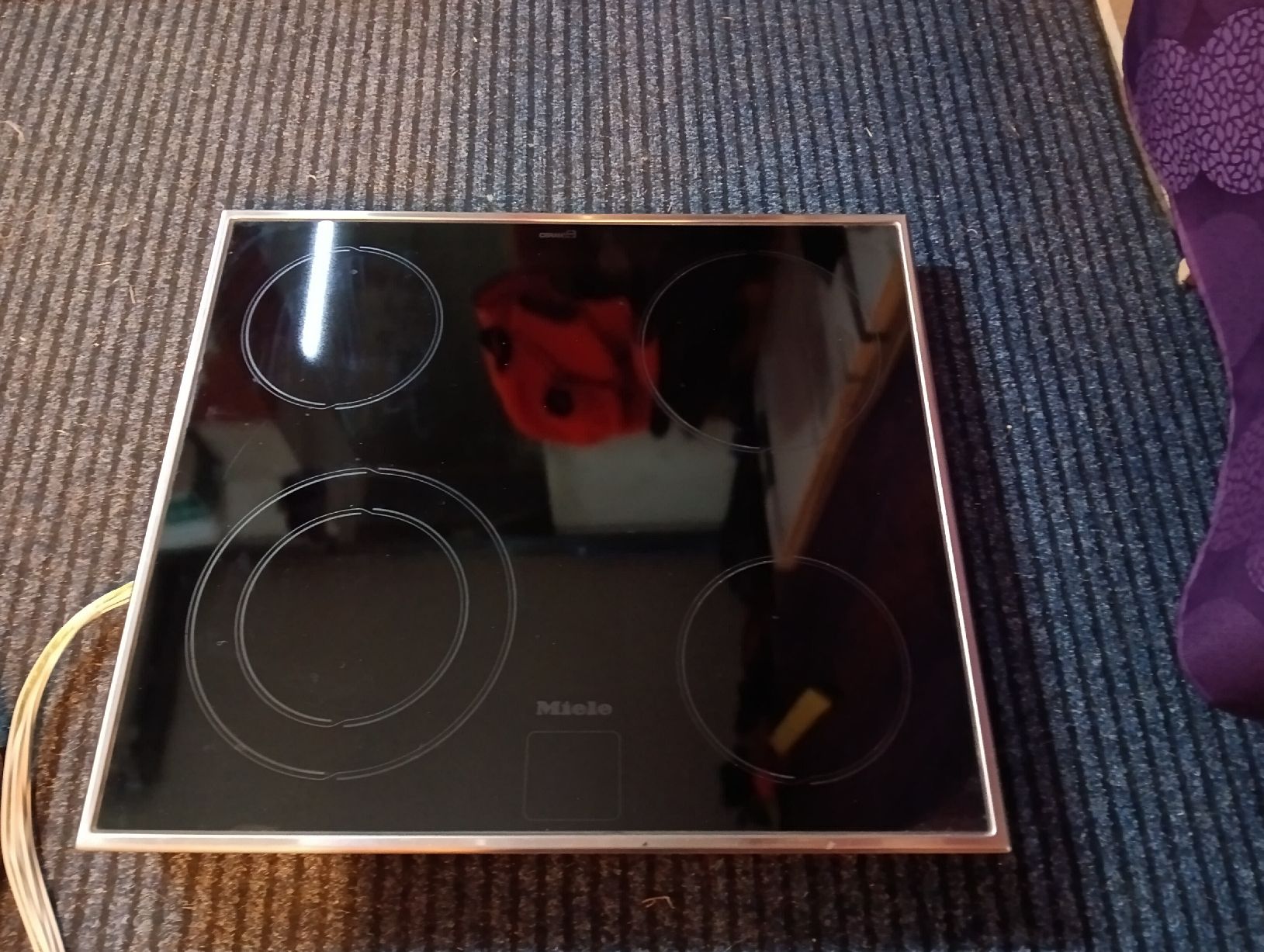 Cucine: Miele plaque vitrocéramique KM 219 400volt – Usato da La Chaux-de-Fonds venduto da miami-vice1985 4